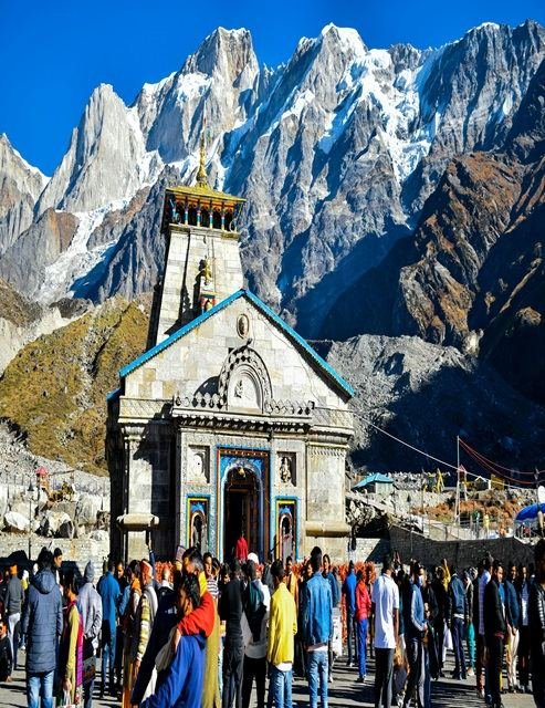 Taxi Service & Tempo Traveller on Rent in Noida - Mithila Travels